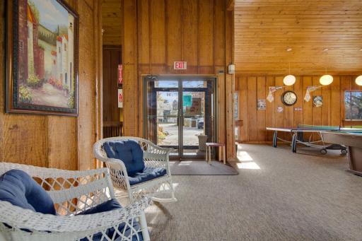 303 Elan Court, Woodbury, MN 55125