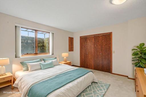 17703 Landmark Court, Lakeville, MN 55044