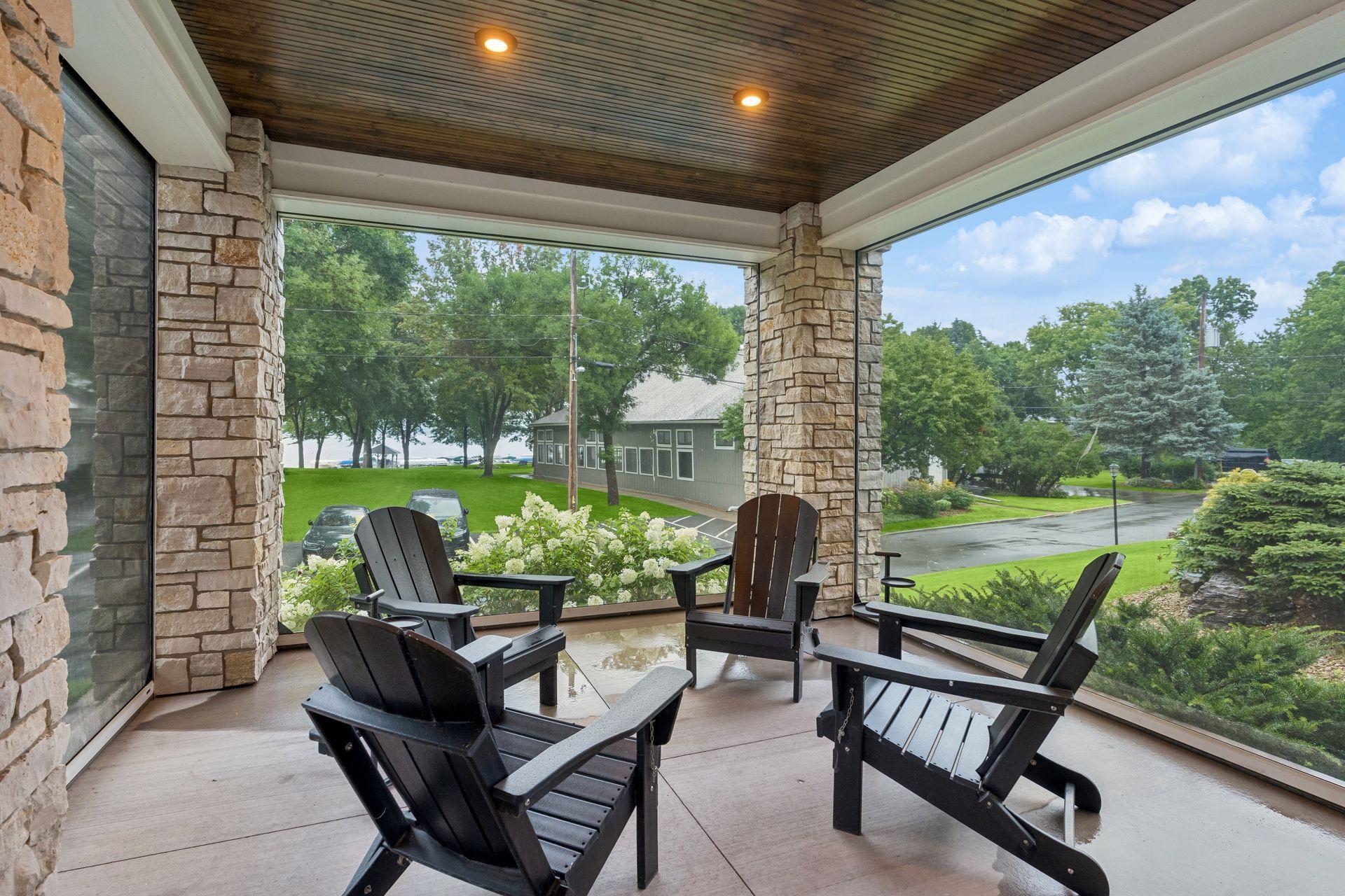 lower level phantom screen porch, lake views