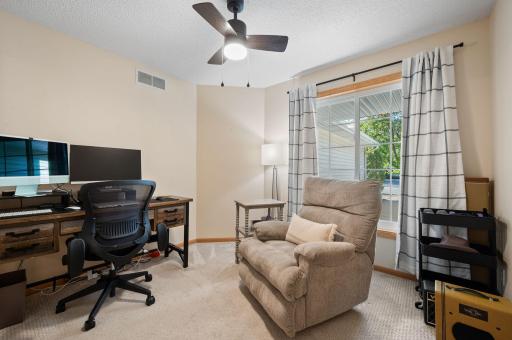6313 Brook Lane, Savage, MN 55378