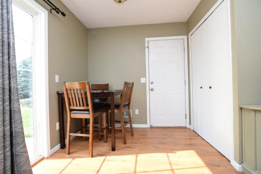 1388 Elmwood Avenue, Shakopee, MN 55379