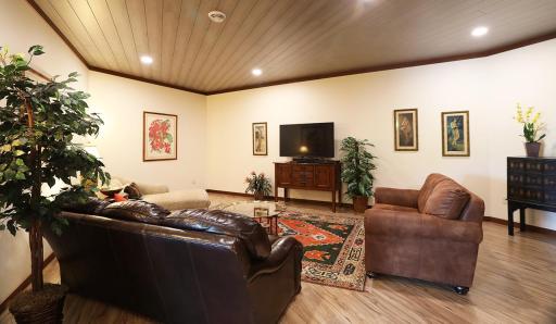 1499 E Miners Drive E, Ely, MN 55731