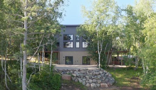 1499 E Miners Drive E, Ely, MN 55731