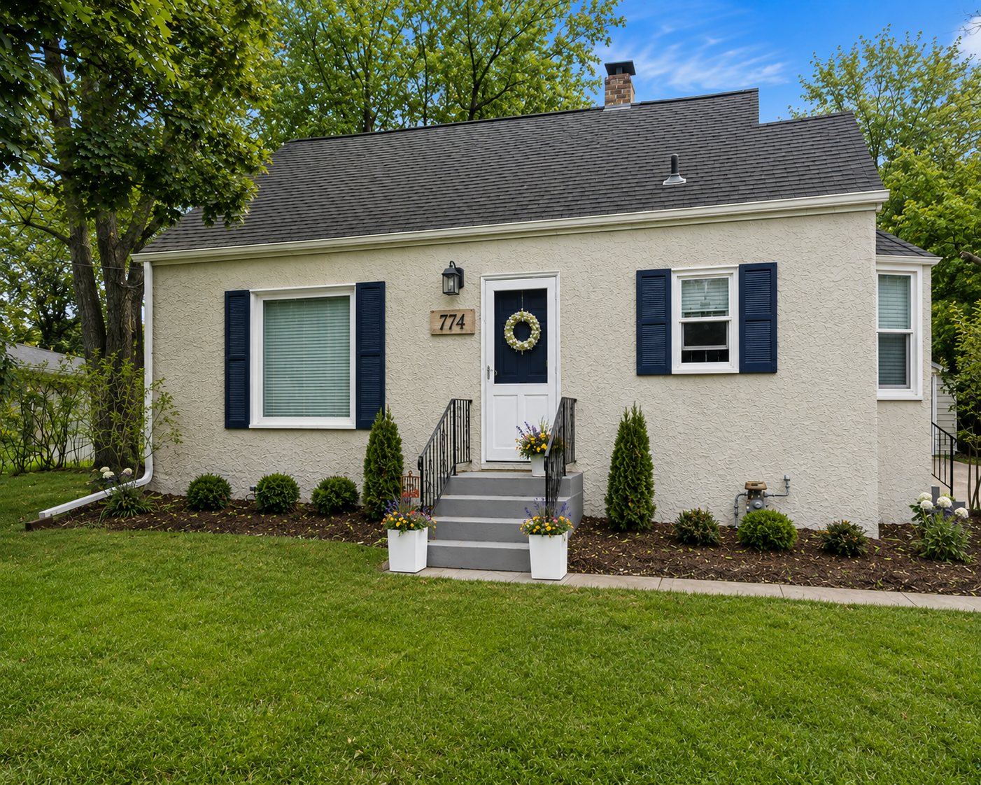 Photo for 774 County Road B W, Roseville, MN 55113 - Listing #7119625 Photo 1