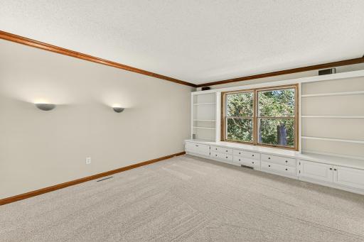 1408 Woodland Drive SW, Rochester, MN 55902