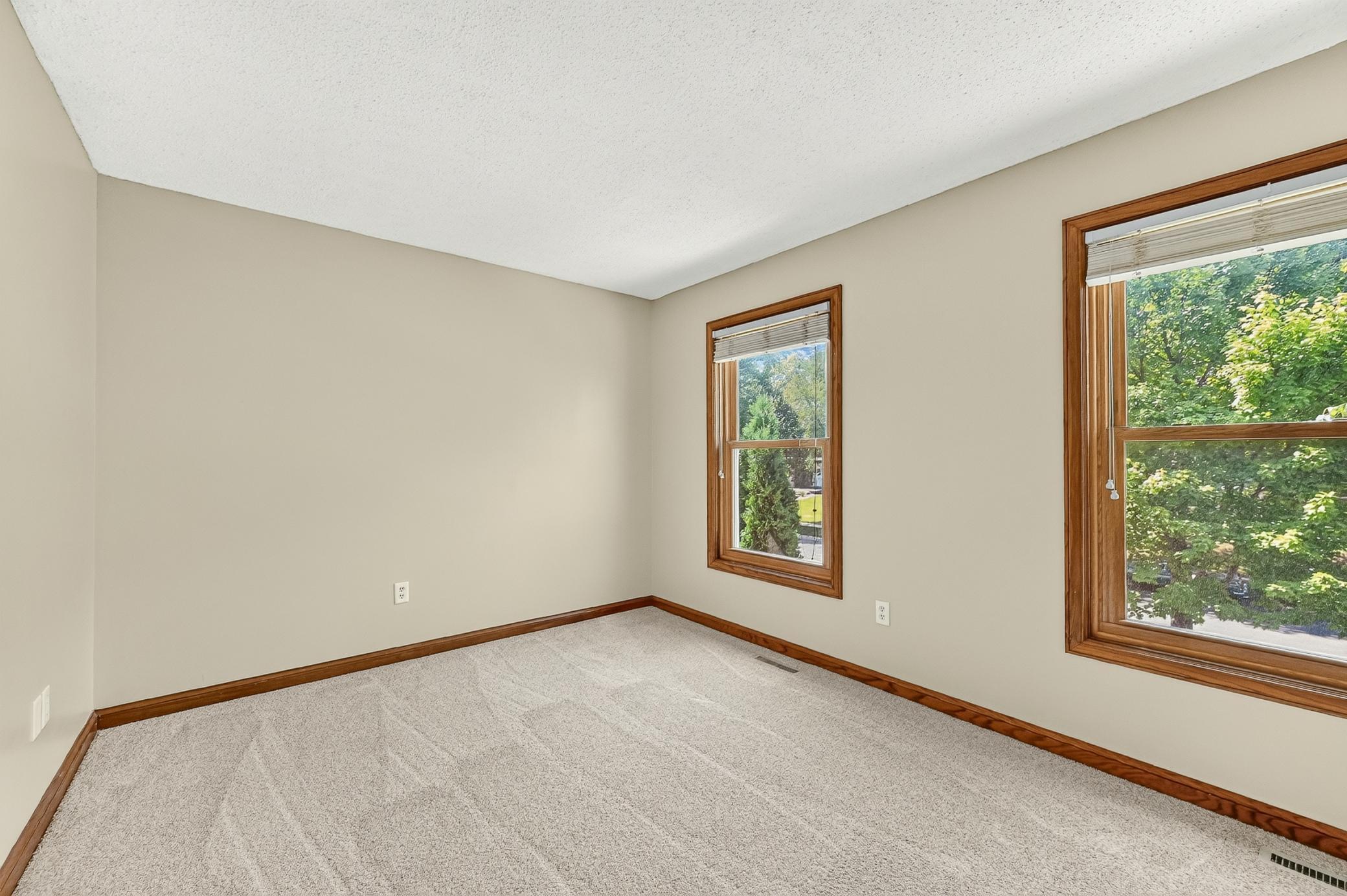 Junior Ensuite on 2nd floor .jpg