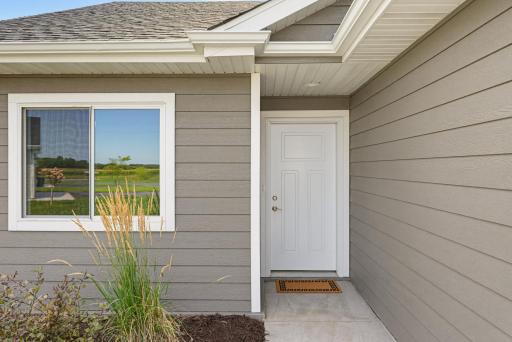 A covered front porch welcomes you to this 2 bed 2 bath single level living home!