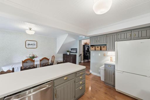 505 Ash Street SE, New London, MN 56273
