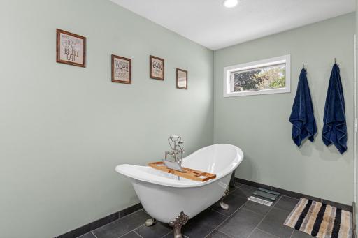 6560 White Oak Rd-27.jpg