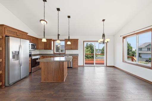 279 Kiso Avenue, Shakopee, MN 55379