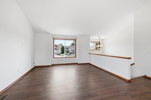 279 Kiso Avenue, Shakopee, MN 55379