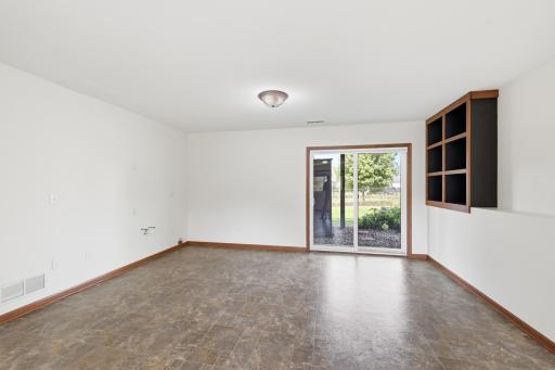 279 Kiso Avenue, Shakopee, MN 55379