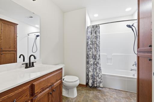 279 Kiso Avenue, Shakopee, MN 55379