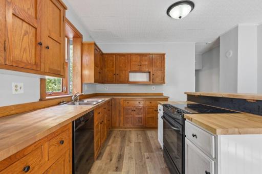 Tons of cabinets and great center island!