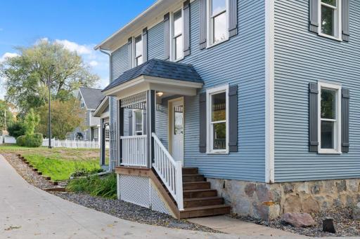 405 Lake Boulevard S, Buffalo, MN 55313
