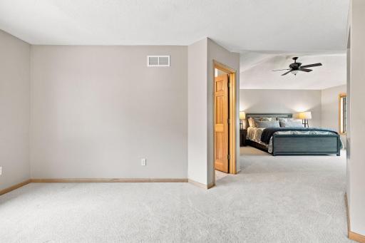 1015 Settlers Road, Medina, MN 55340