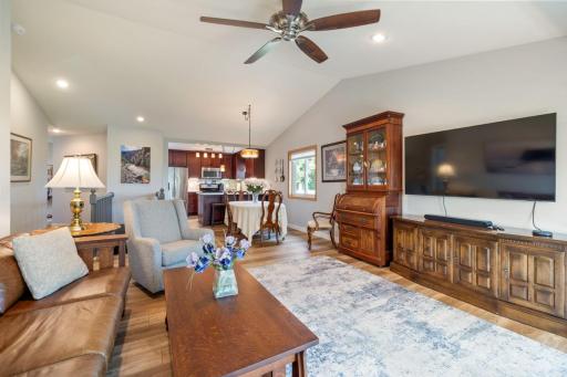 5501 Auto Club Road, Bloomington, MN 55437