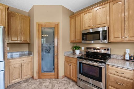 1126 Hudson Trail, Lino Lakes, MN 55038
