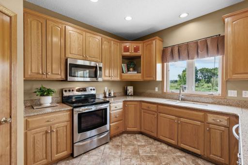 Beautiful Kitchen with Window to the Backyard
