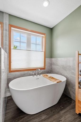 1126 Hudson Trail, Lino Lakes, MN 55038