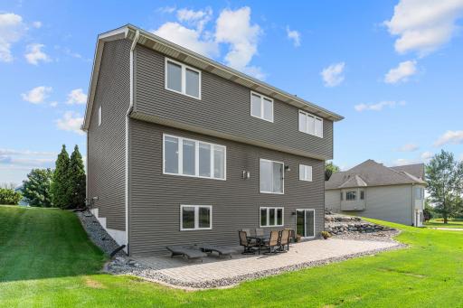 1126 Hudson Trail, Lino Lakes, MN 55038