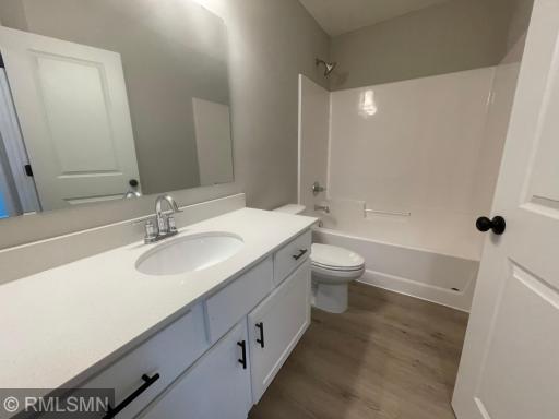 19758 Ely Avenue N, Forest Lake, MN 55025