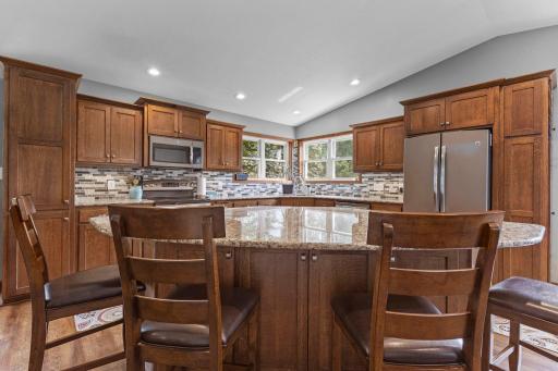 705 N Estates Avenue, Litchfield, MN 55355
