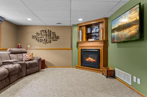 705 N Estates Avenue, Litchfield, MN 55355