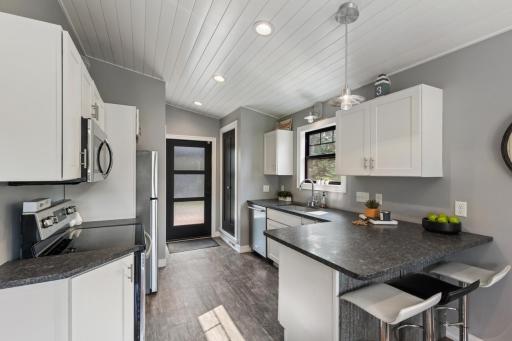 6199 Sinclair Road, Mound, MN 55364
