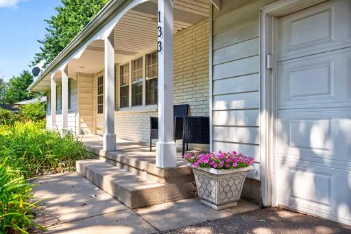 133 Craig Way NE, Fridley, MN 55432