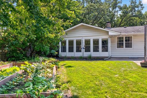 133 Craig Way NE, Fridley, MN 55432