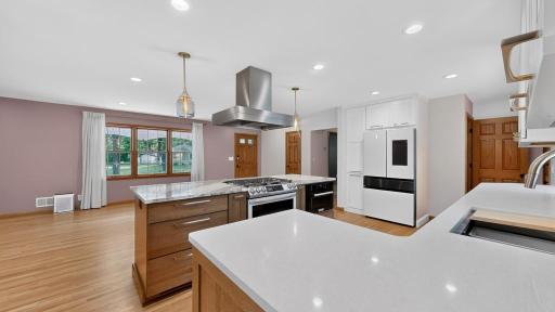 133 Craig Way NE, Fridley, MN 55432