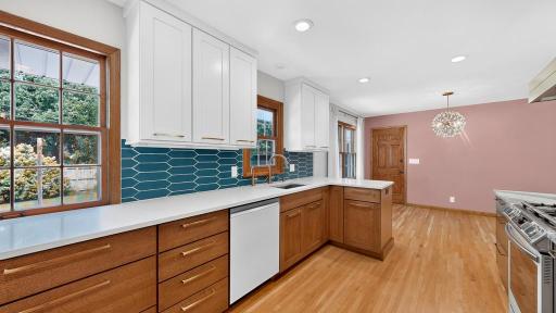 133 Craig Way NE, Fridley, MN 55432