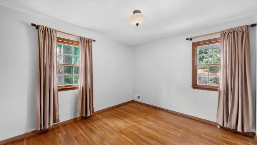 133 Craig Way NE, Fridley, MN 55432