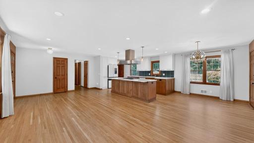 133 Craig Way NE, Fridley, MN 55432