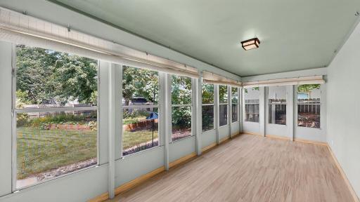 133 Craig Way NE, Fridley, MN 55432