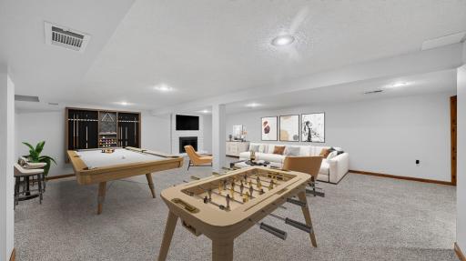 133 Craig Way NE, Fridley, MN 55432