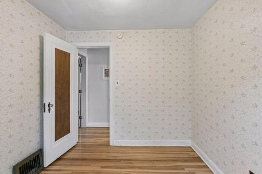 Upper level 4th bedroom.