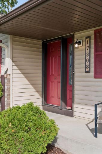 17308 Glencoe Avenue, Lakeville, MN 55044