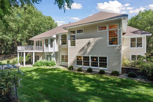 1959 Pine Ridge Drive, Saint Paul, MN 55118