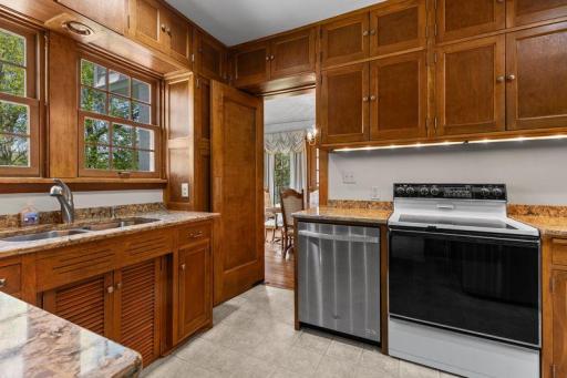 415 Bluff Avenue, Brainerd, MN 56401
