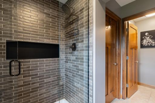 Gorgeous tiled shower, walk-in closet and toilet room are also recently updated.