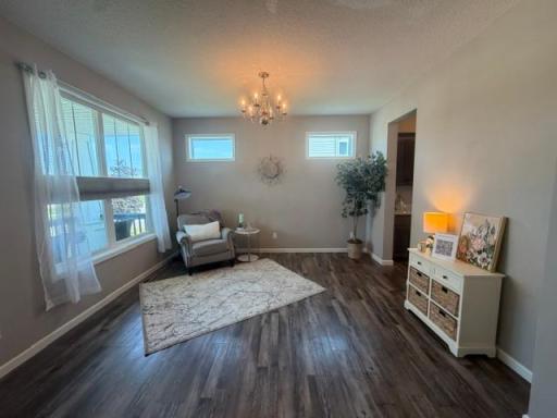 Front entryway bonus area