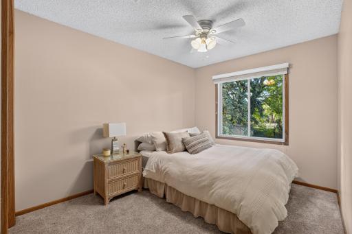 8412 Hiawatha Avenue, Eden Prairie, MN 55347