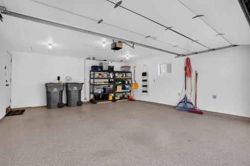 8412 Hiawatha Avenue, Eden Prairie, MN 55347