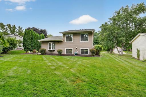 8412 Hiawatha Avenue, Eden Prairie, MN 55347