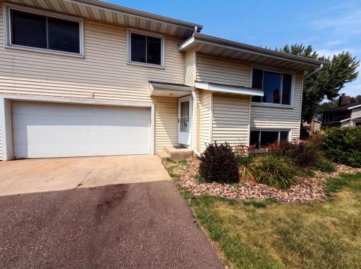 Photo for 16066 Foliage Avenue W, Rosemount, MN 55068 - listing #7119877 16066 Foliage Avenue W, Rosemount, MN 55068