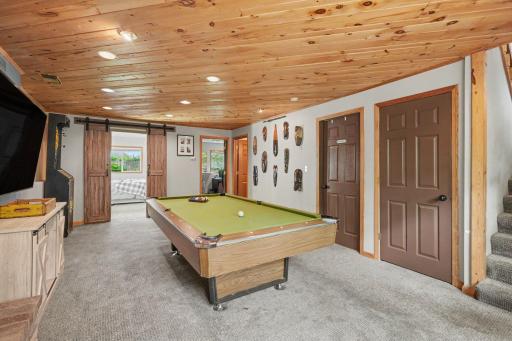957 118th Lane NW, Coon Rapids, MN 55448