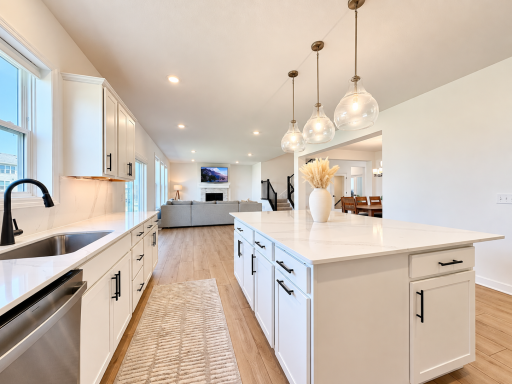 18112 Hounds Drive, Lakeville, MN 55044