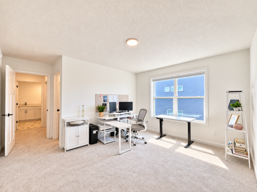 18112 Hounds Drive, Lakeville, MN 55044
